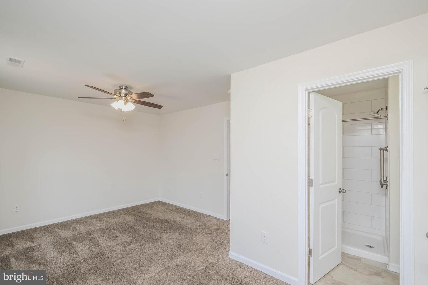 139 Steele Avenue photo 36