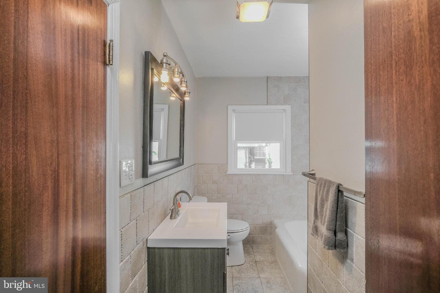 710 River Drive photo 29