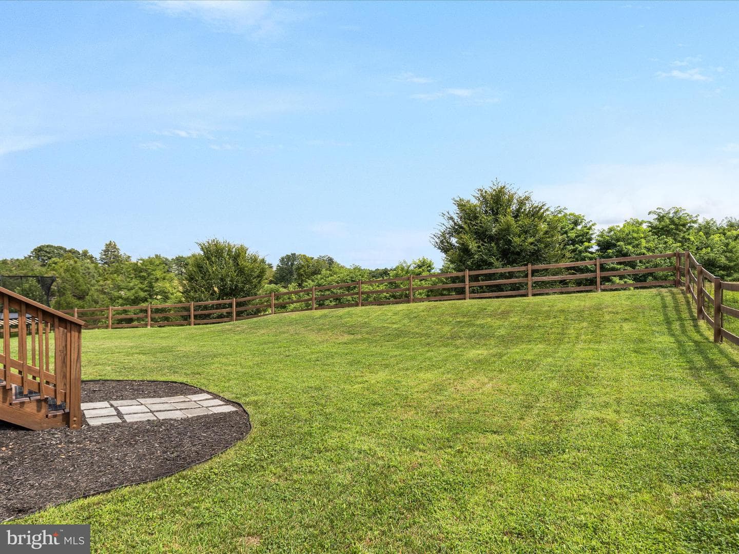 106 Divot Court photo 45