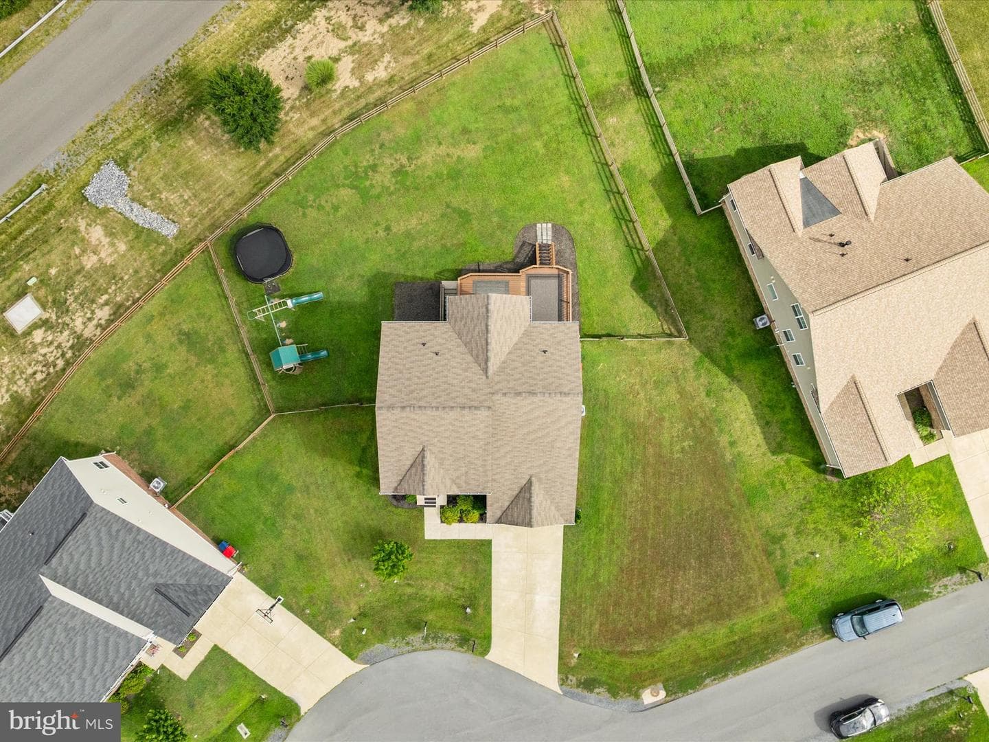 106 Divot Court photo 52