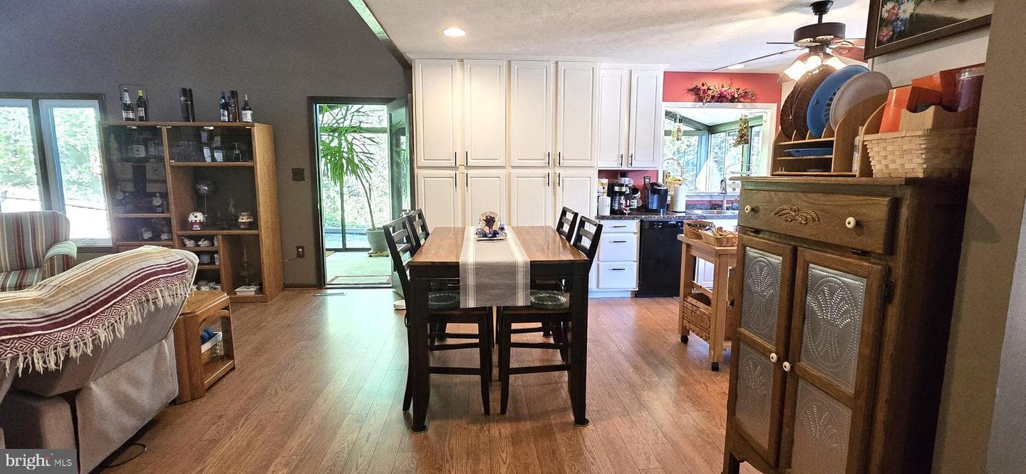152 Richmond Road photo 12