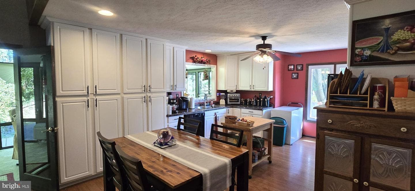 152 Richmond Road photo 13