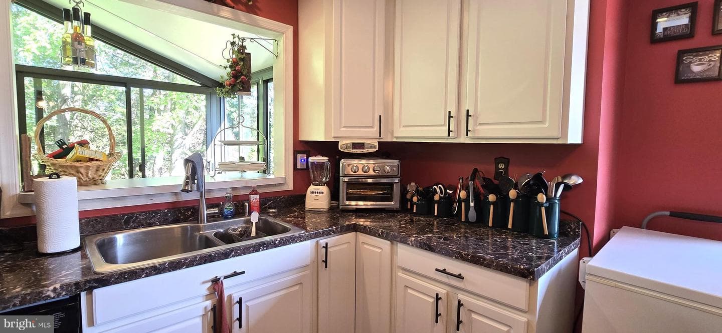 152 Richmond Road photo 17