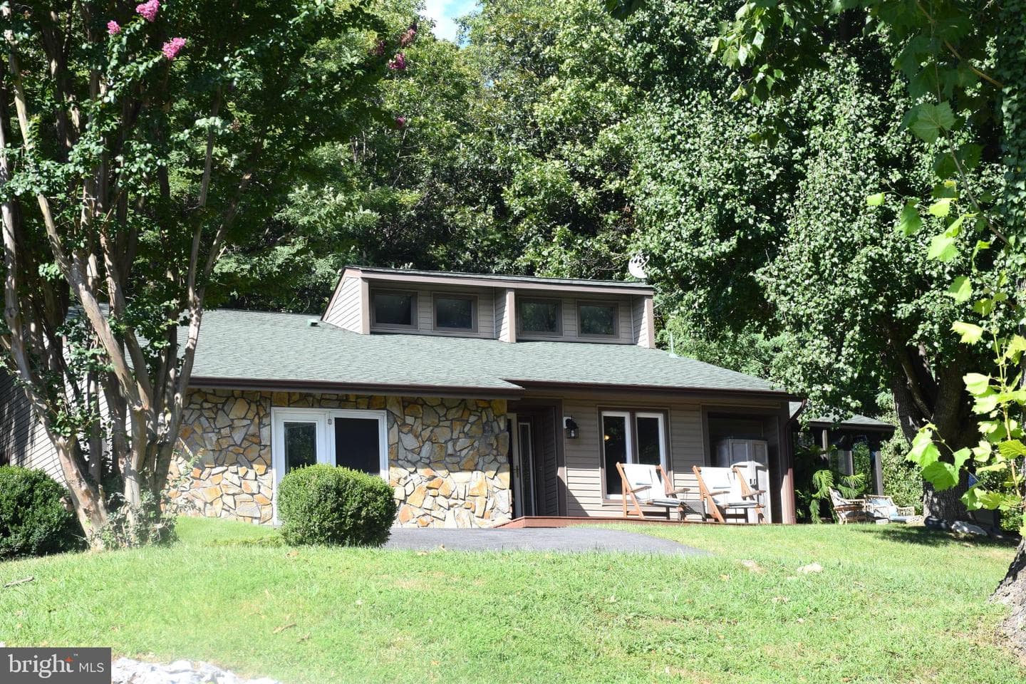 152 Richmond Road photo 39