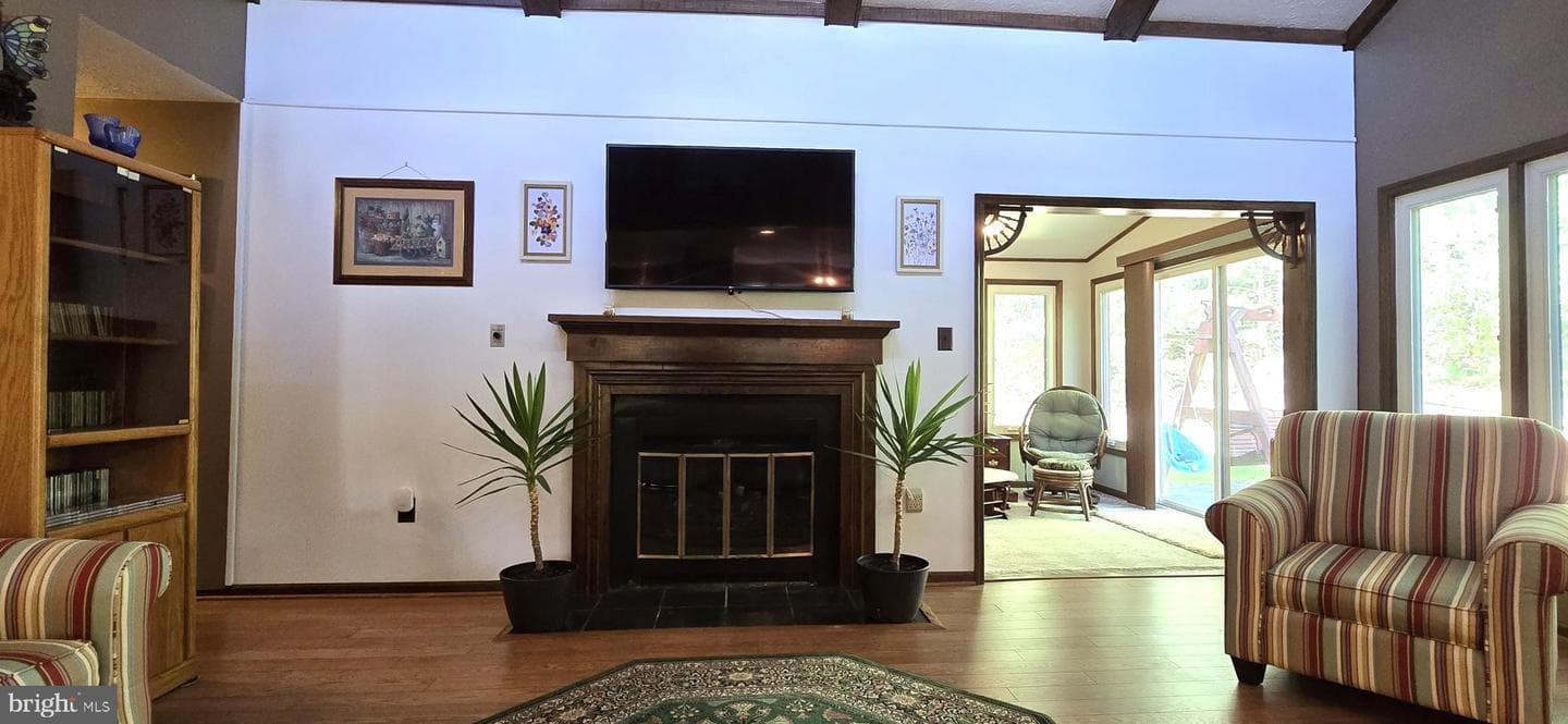 152 Richmond Road photo 7