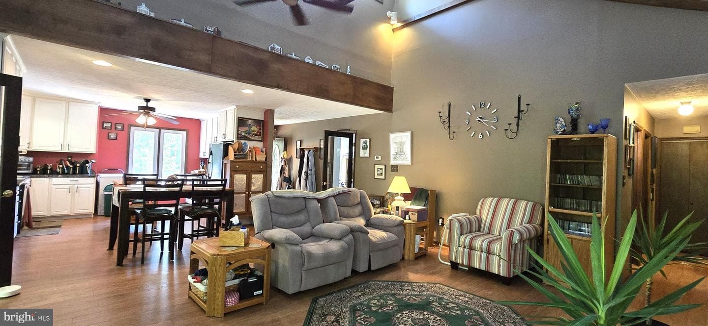 152 Richmond Road photo 8