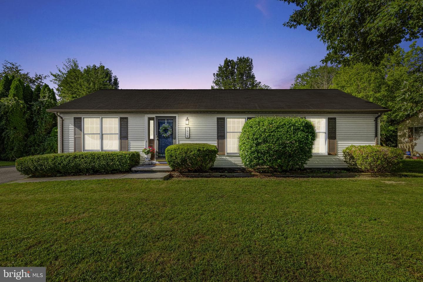 1516 Mallard Place photo 3