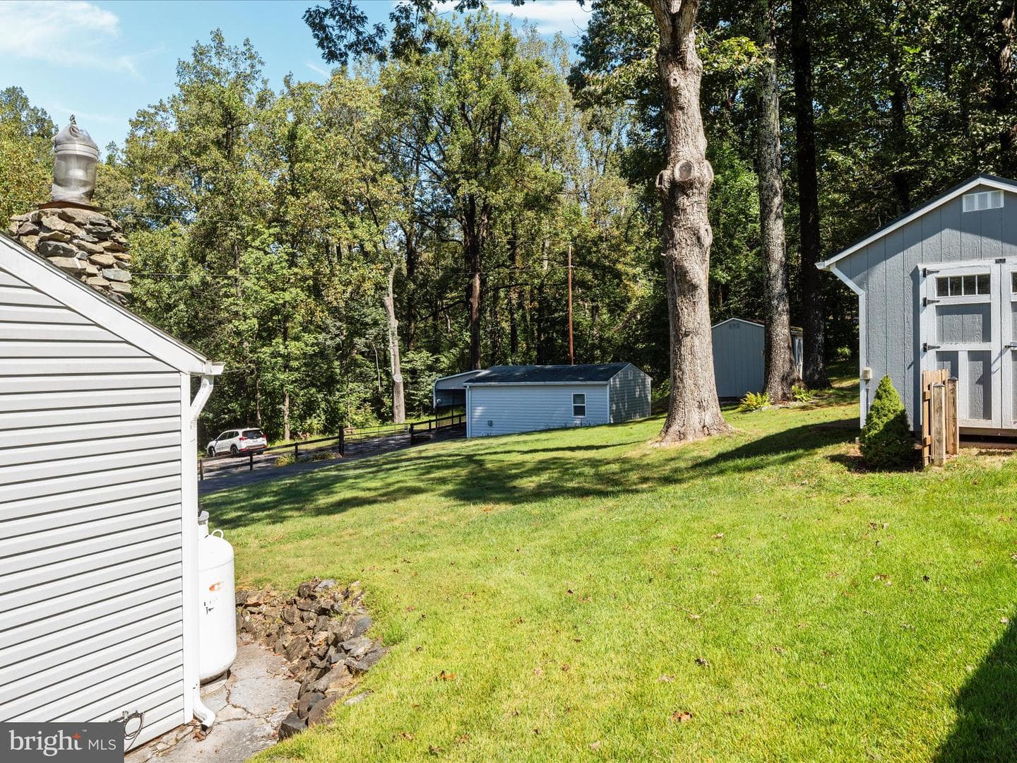 155 Forest Road photo 15