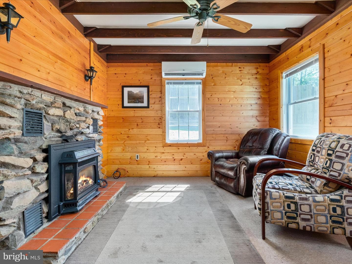 155 Forest Road photo 3