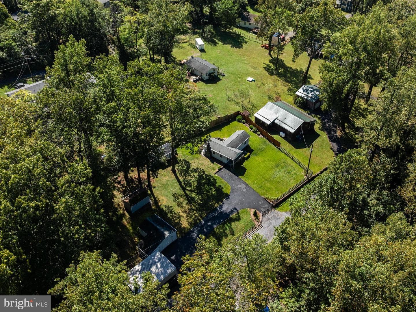 155 Forest Road photo 37