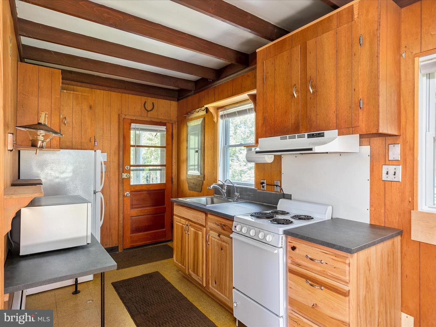 155 Forest Road photo 6