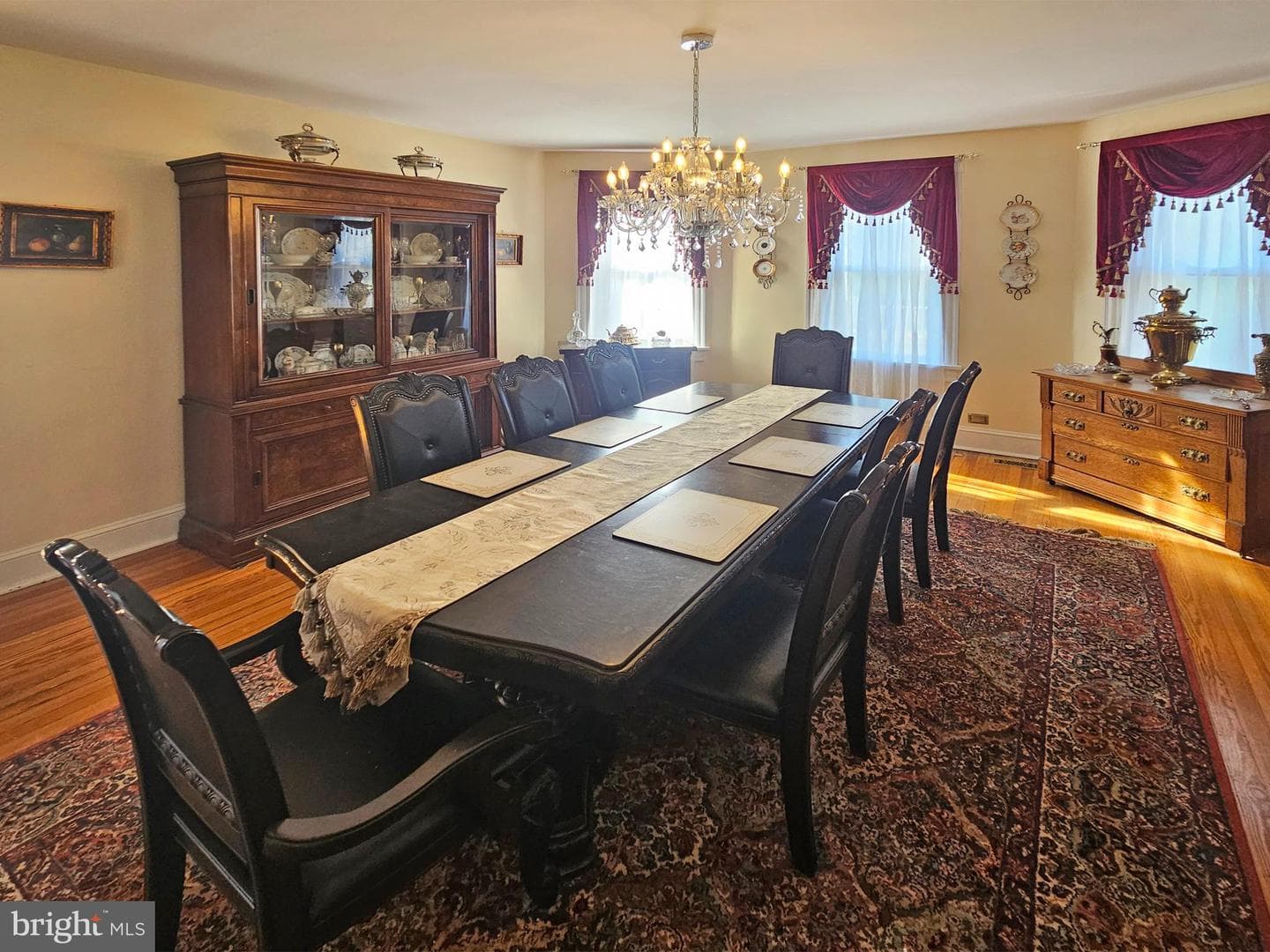 20 Blue Ridge Avenue photo 16