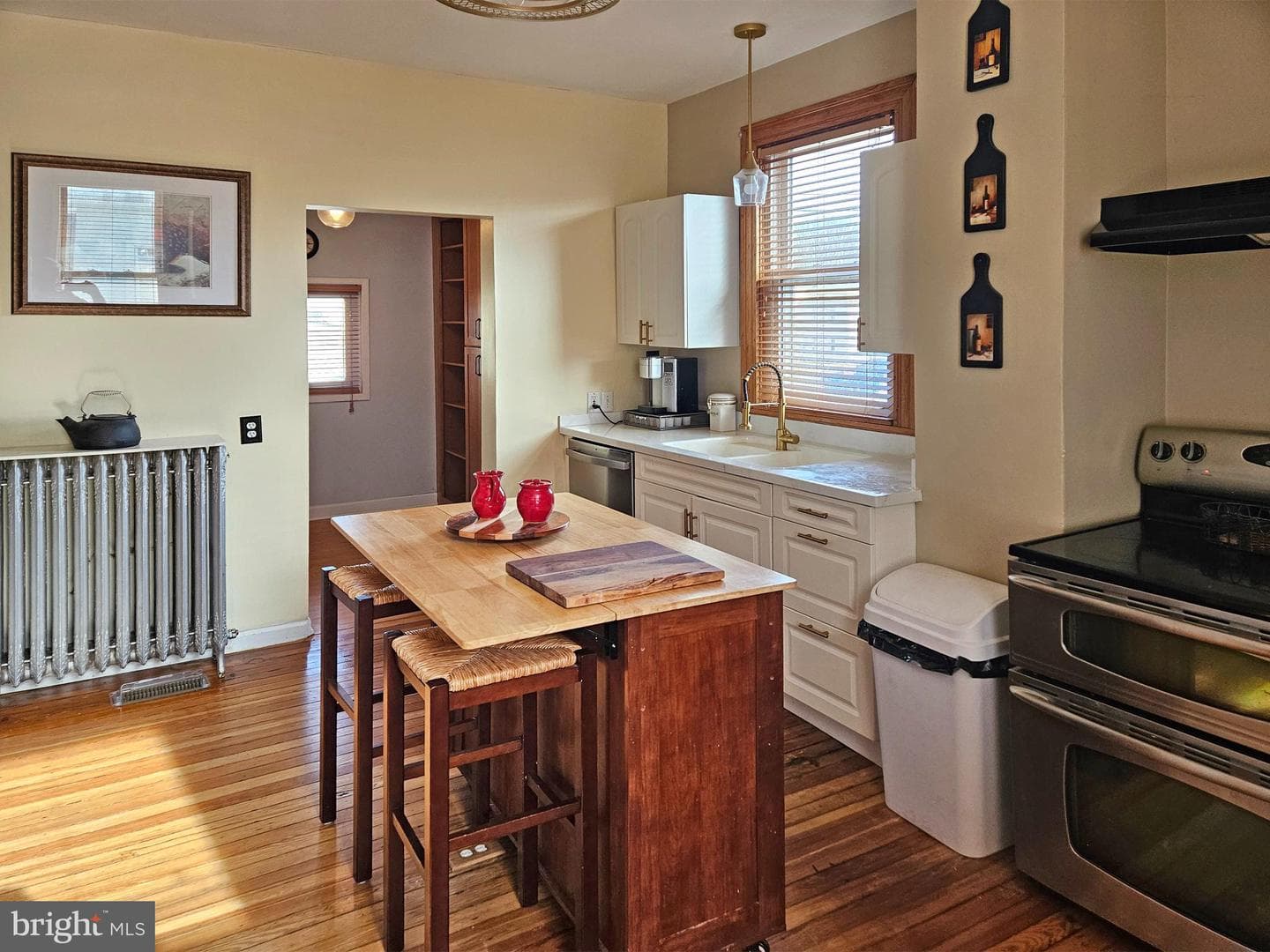20 Blue Ridge Avenue photo 22