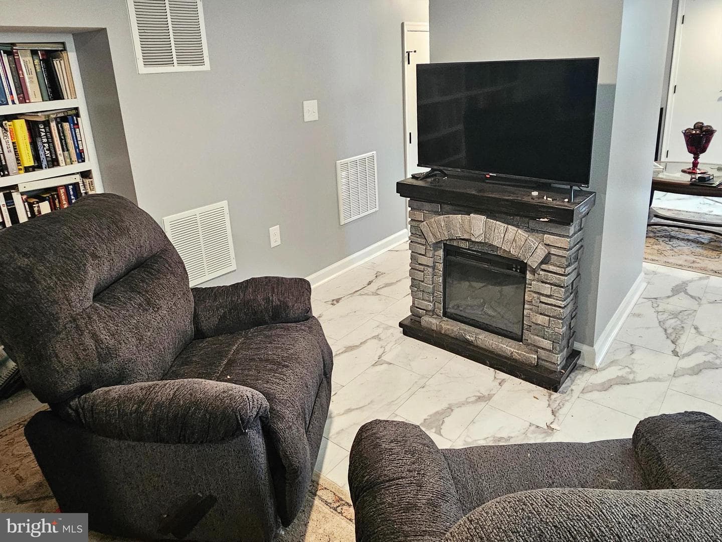 20 Blue Ridge Avenue photo 41