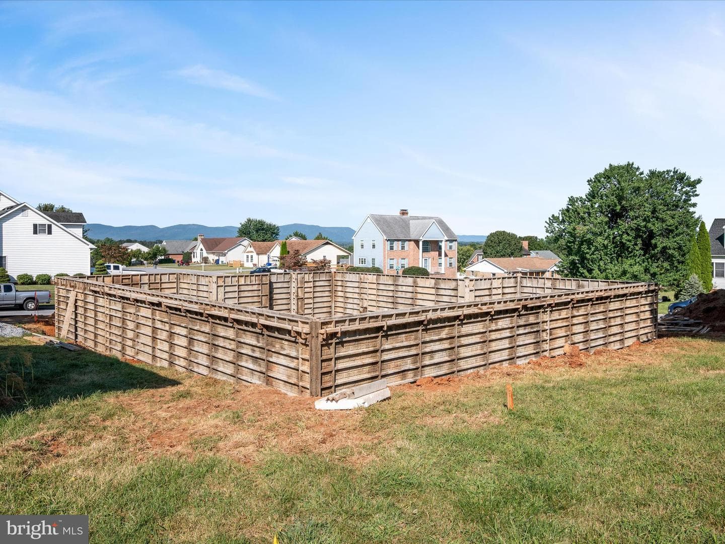 1047 Goodview Drive photo 8