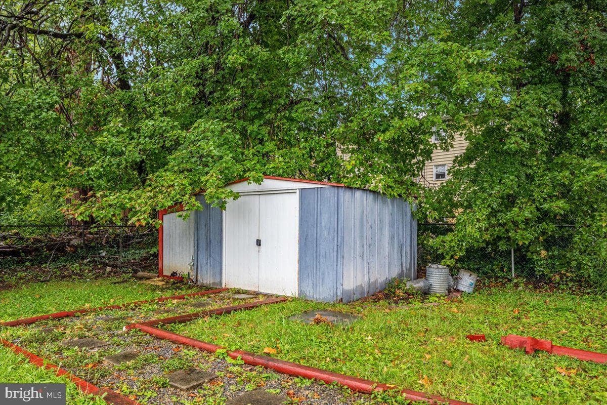 1311 Monroe Avenue photo 12