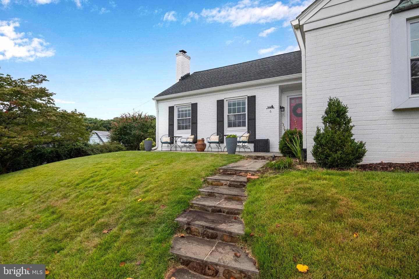 6 Massie Street photo 63