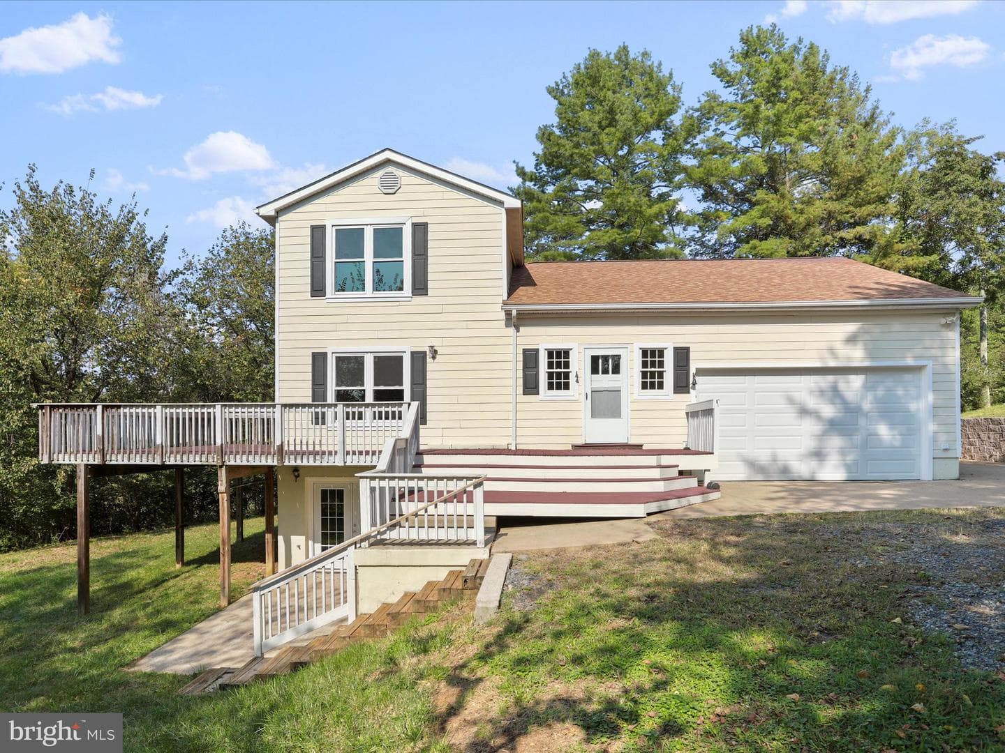 5475 Howellsville Road photo 2