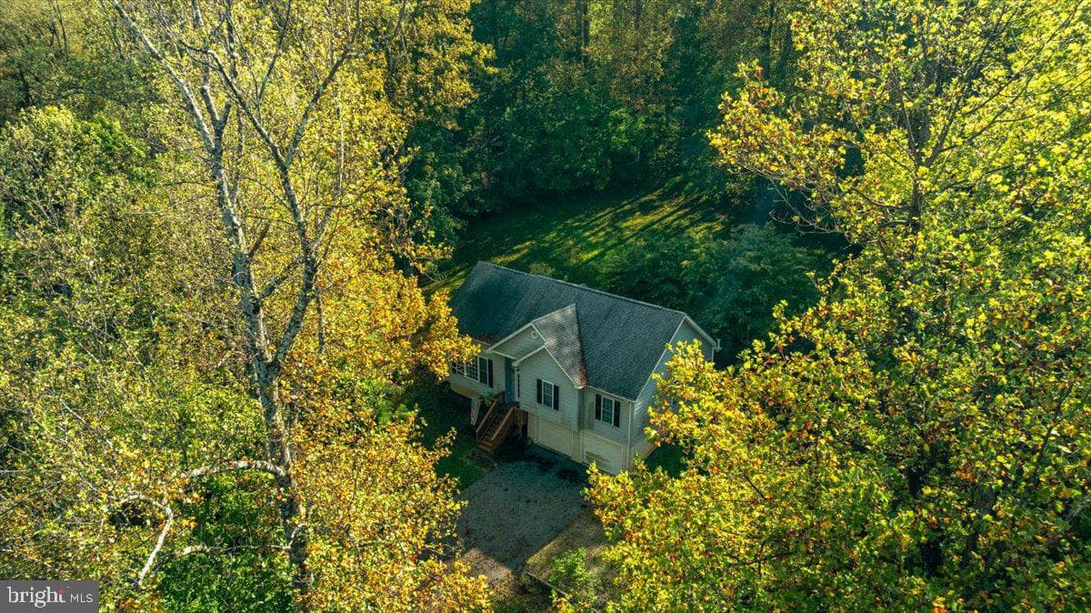 126 Locust Tree Lane photo 2