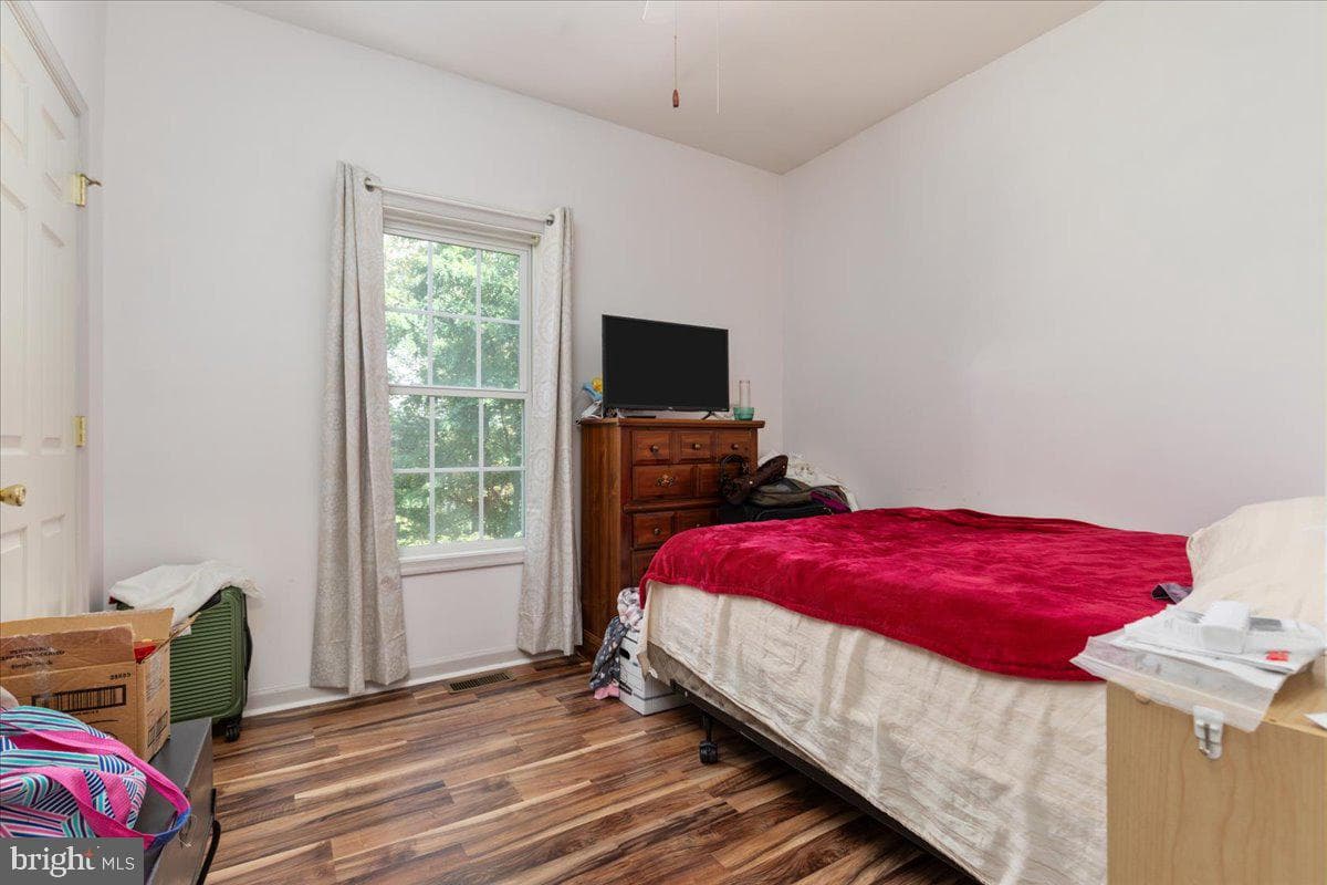 126 Locust Tree Lane photo 23
