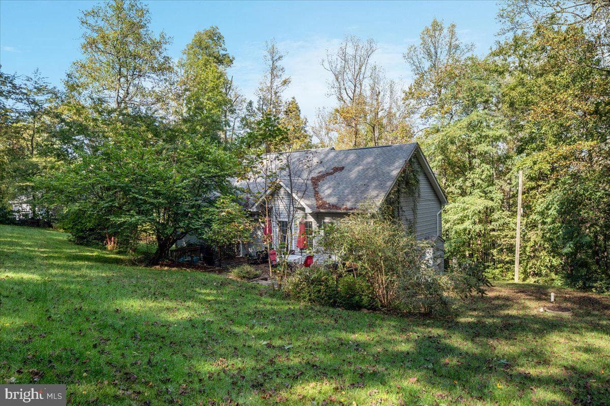 126 Locust Tree Lane photo 35