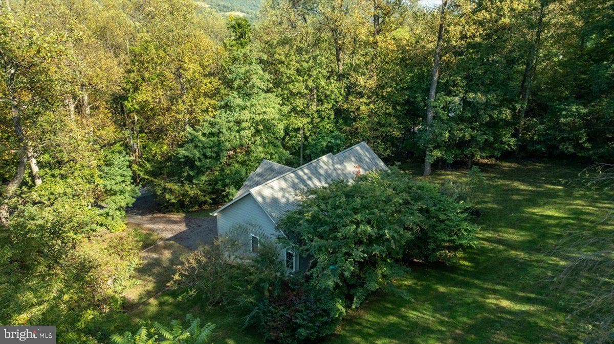 126 Locust Tree Lane photo 45