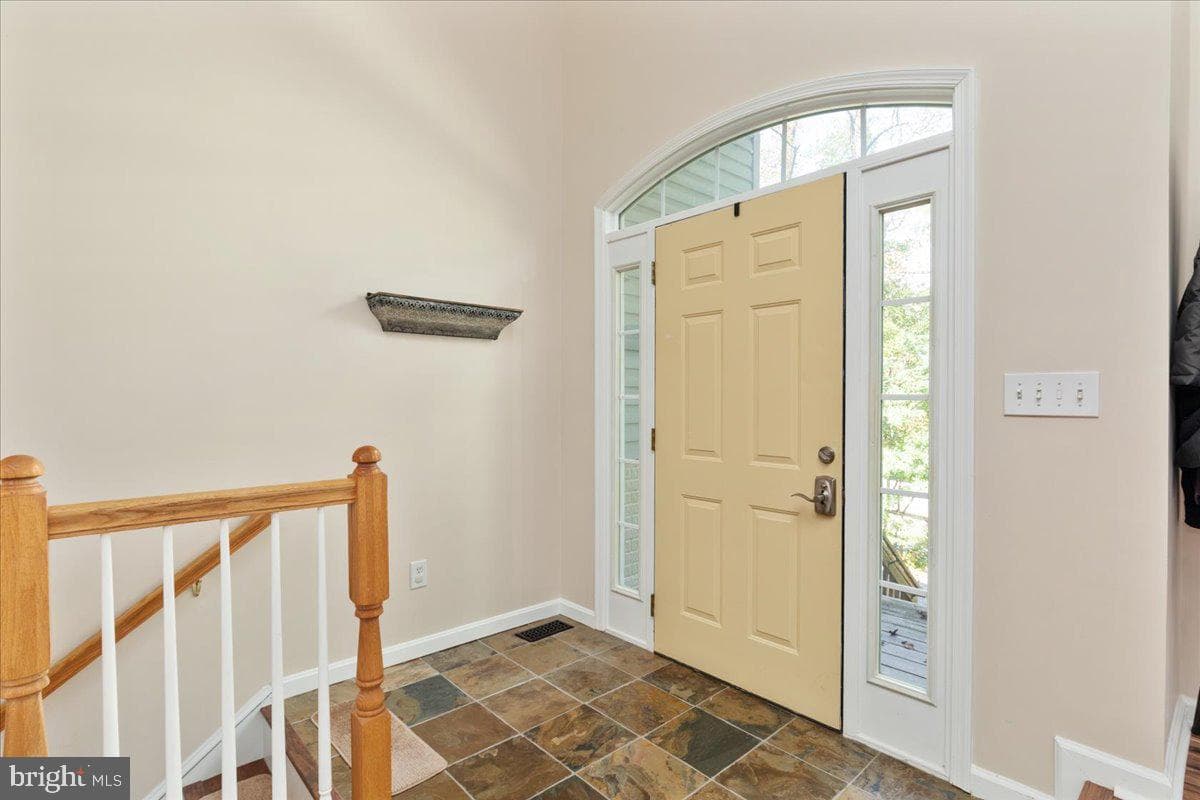 126 Locust Tree Lane photo 6