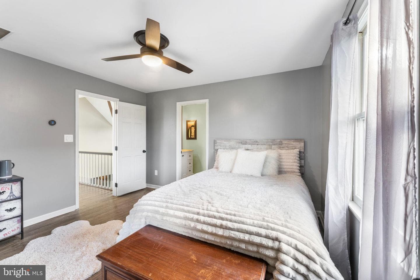 414 Simons Way photo 40