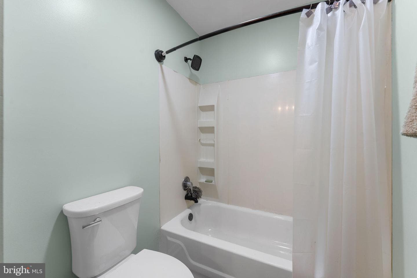 414 Simons Way photo 46