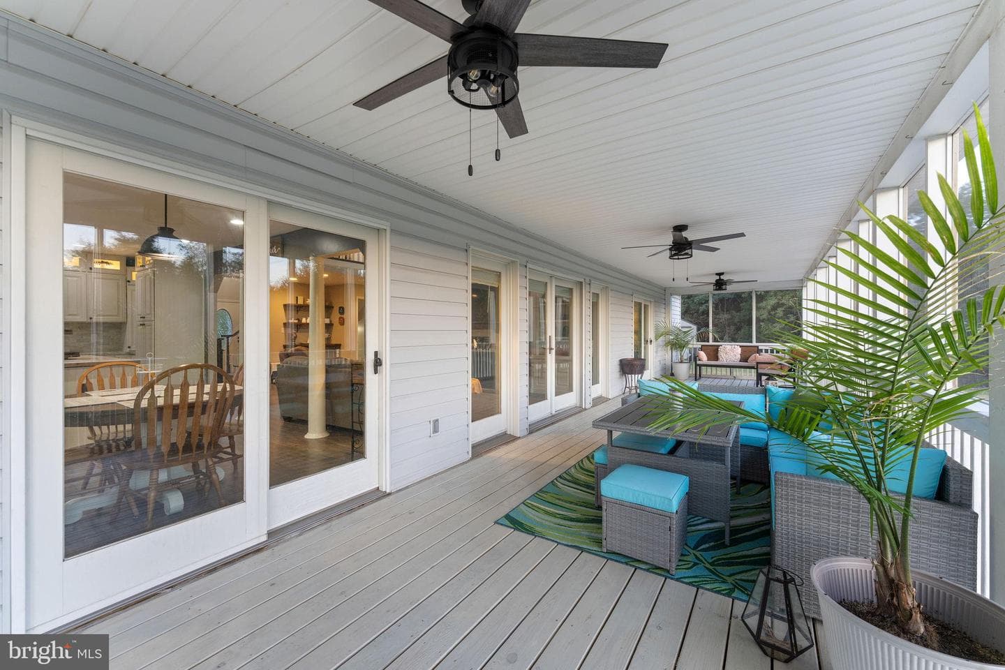 414 Simons Way photo 5
