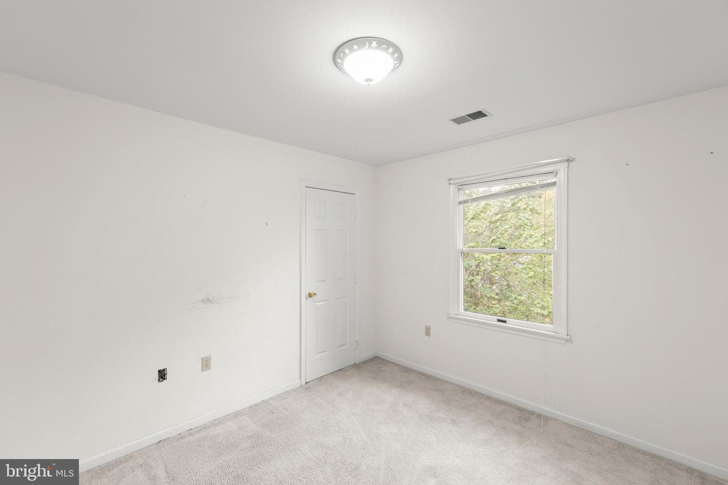1422 Canterbury Road photo 18