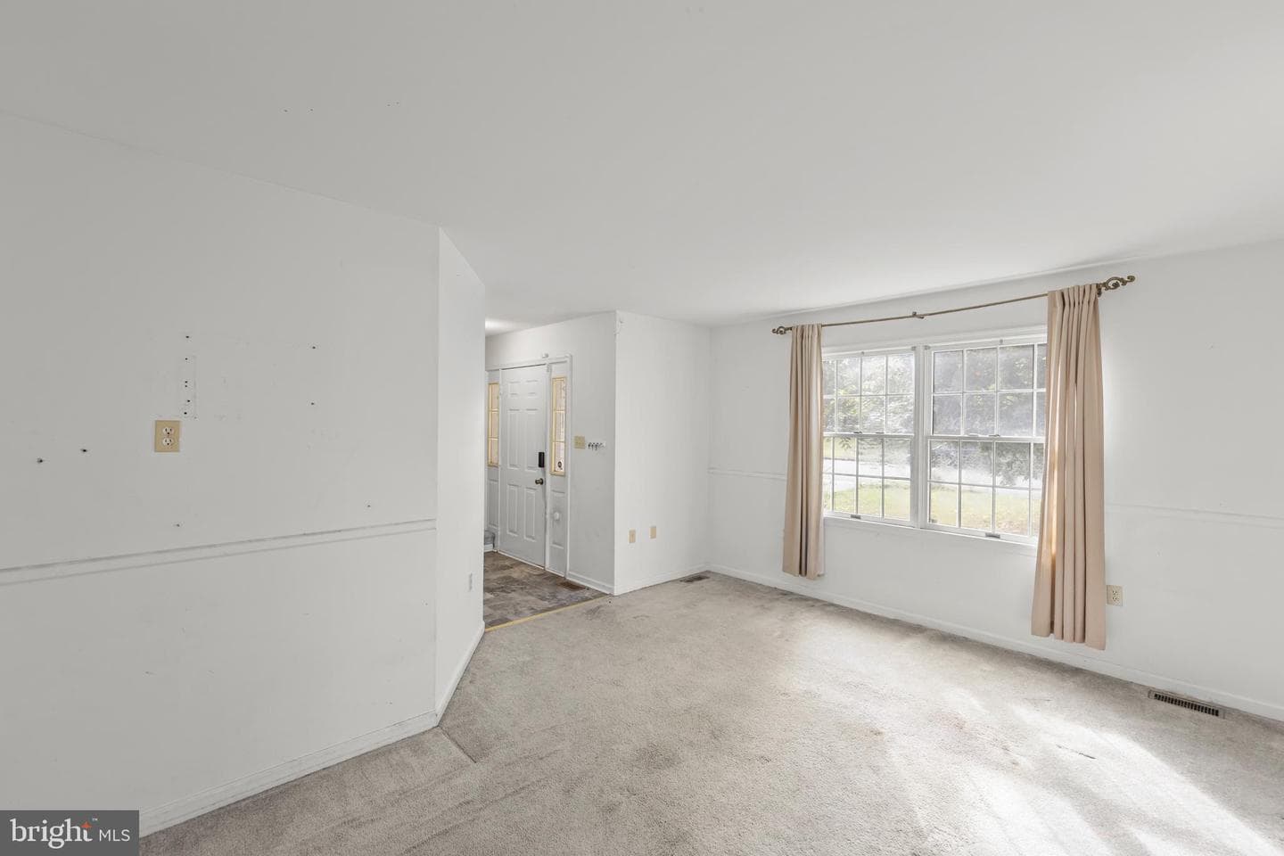 1422 Canterbury Road photo 6