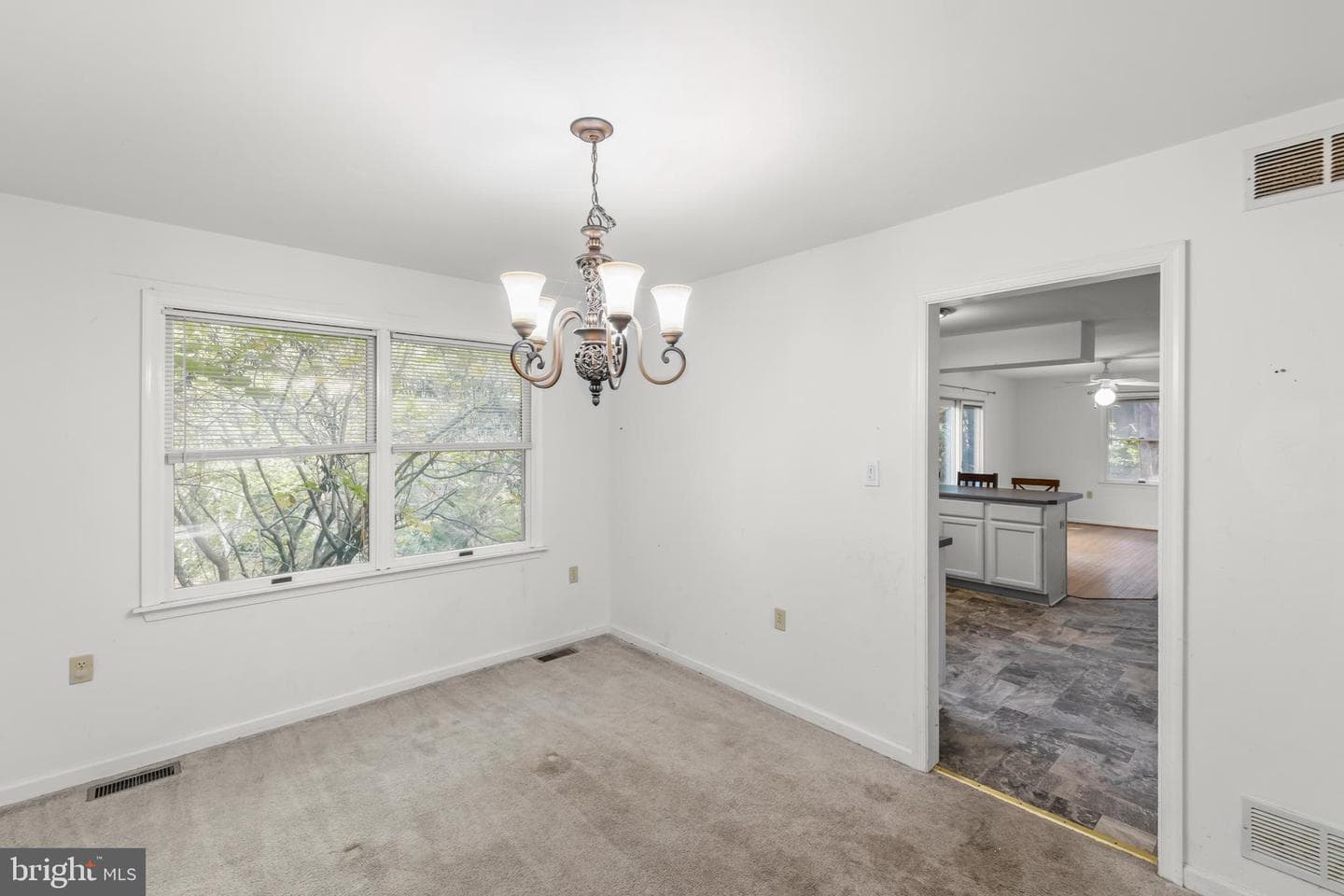 1422 Canterbury Road photo 7