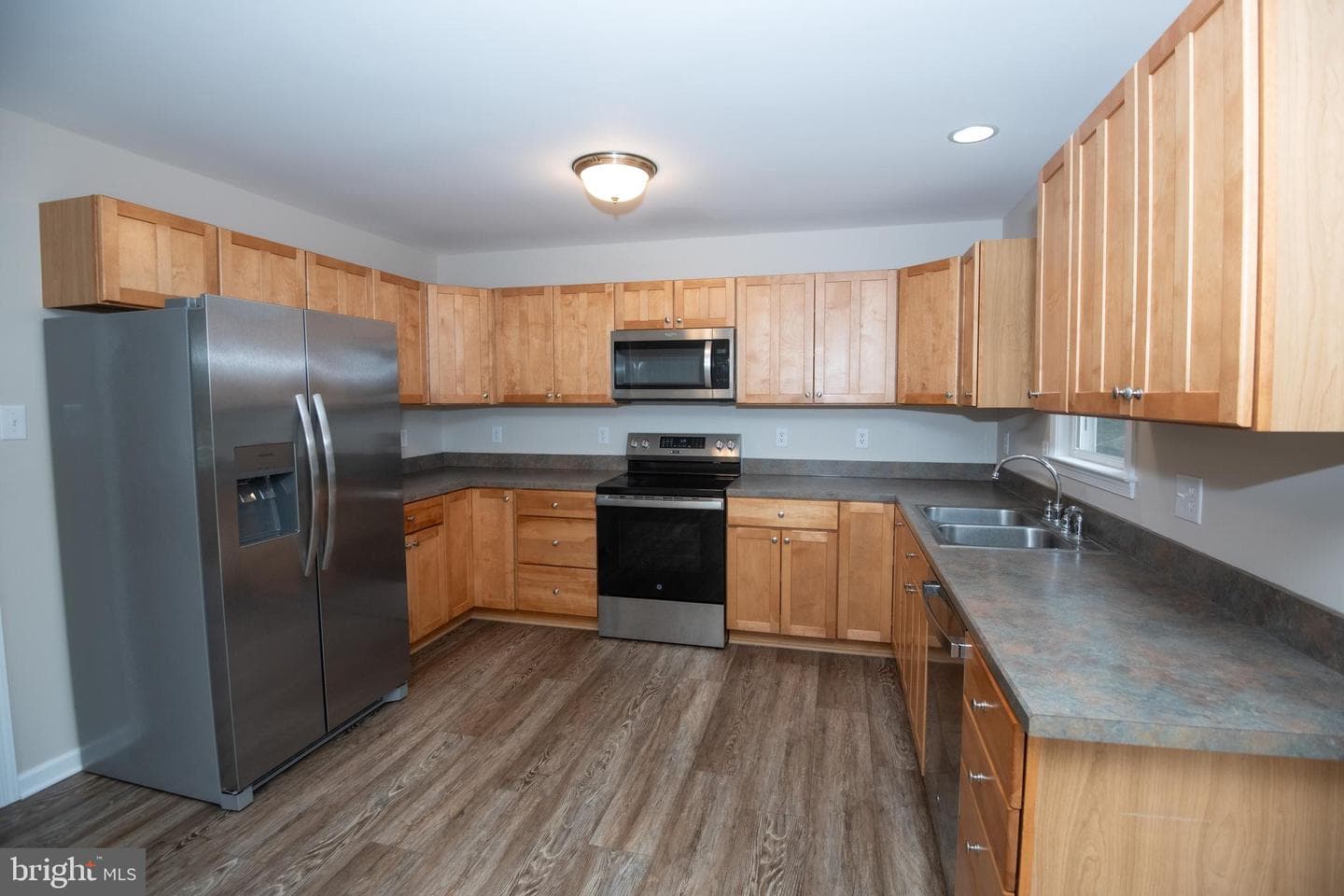 460 Arrowhead Road photo 7