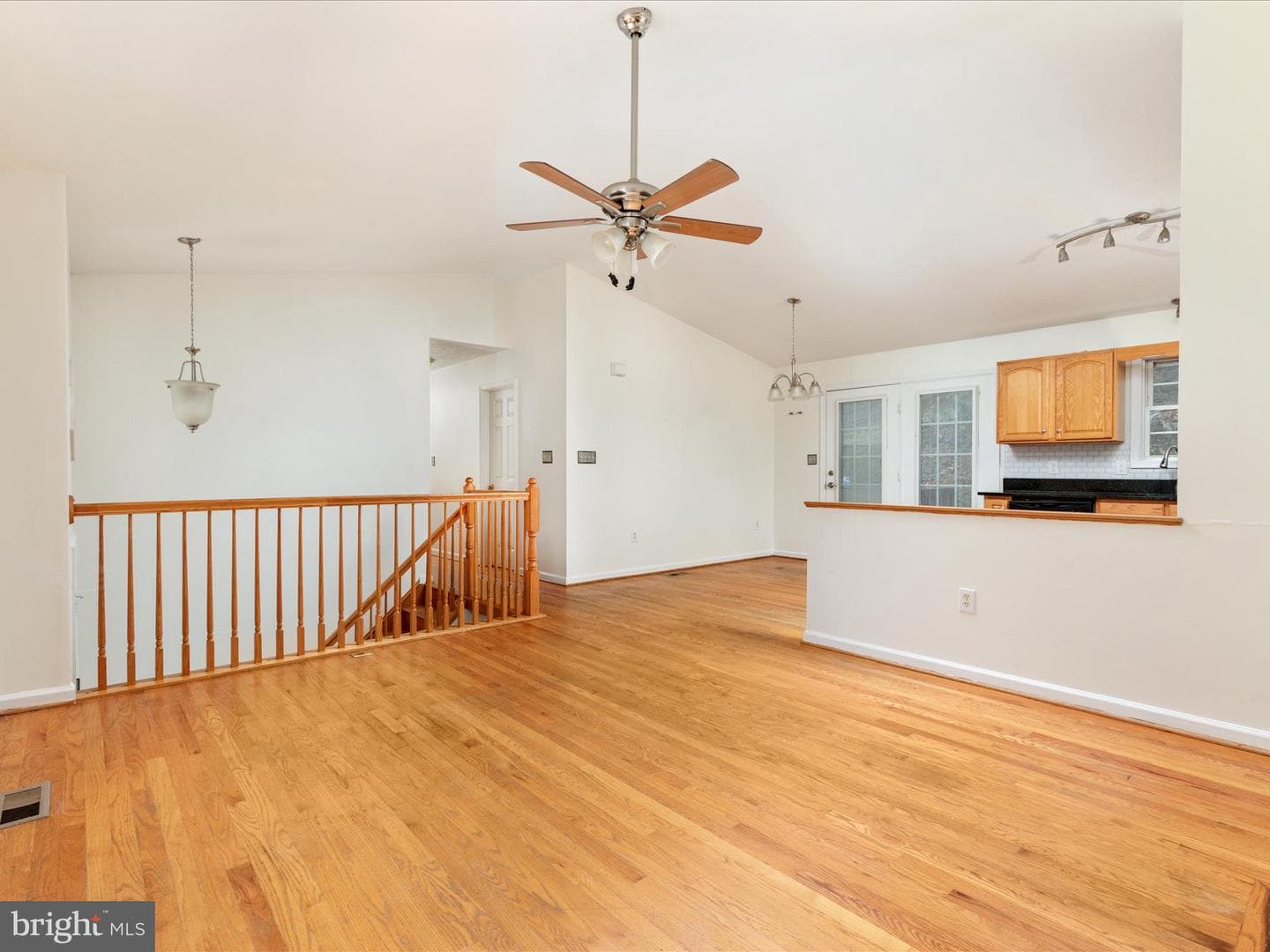 284 Tulip Poplar Drive photo 6