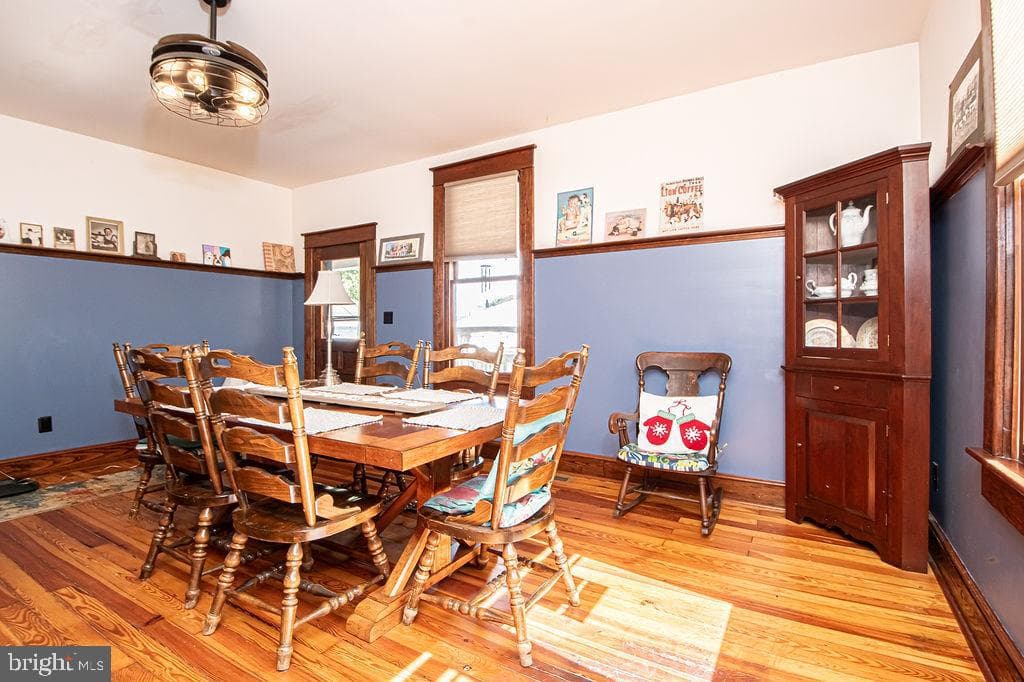 214 Lee Street photo 18