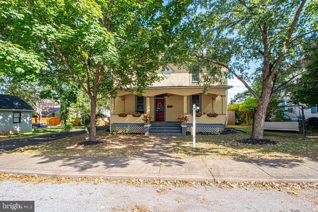 214 Lee Street photo 47