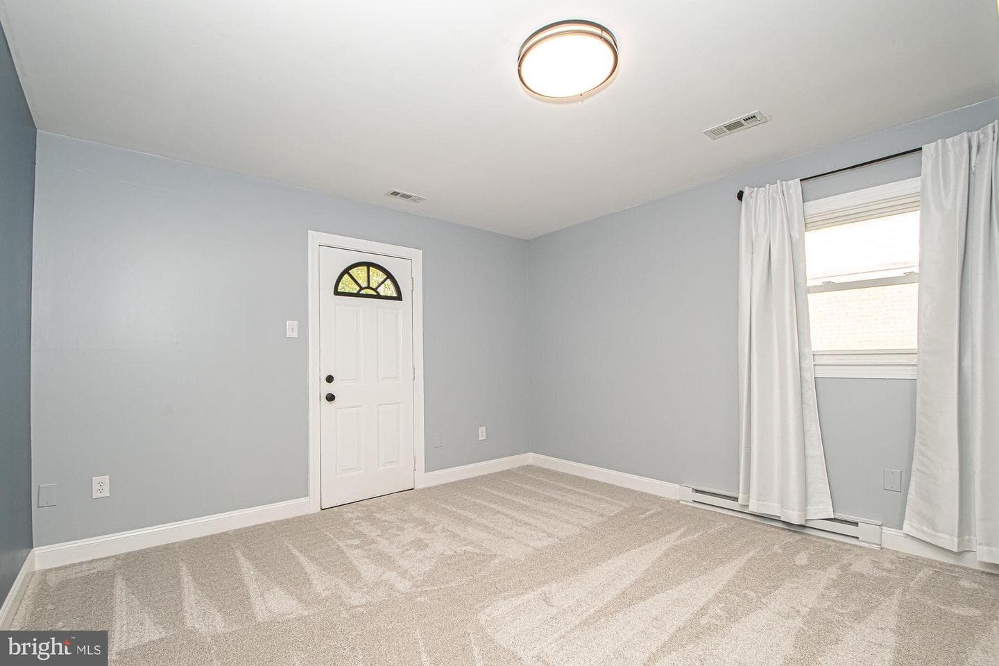 812 Virginia Avenue photo 32