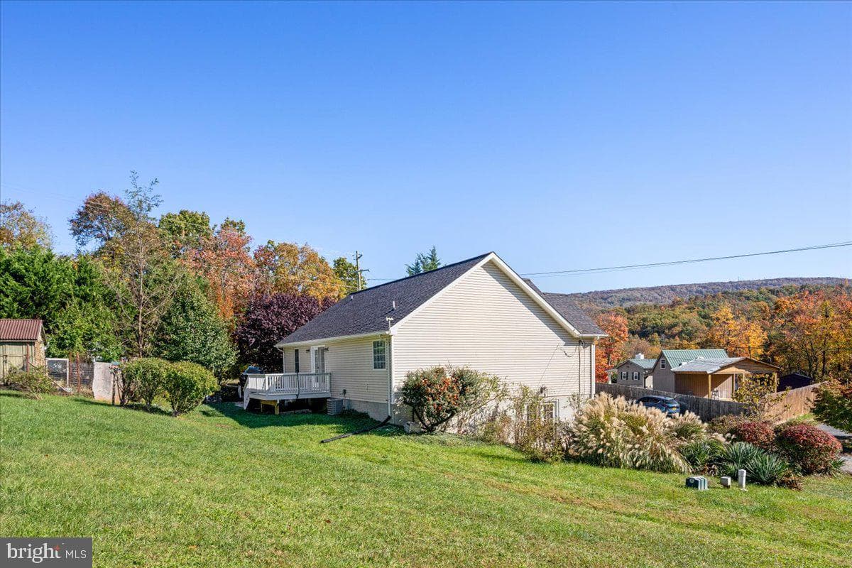 545 Goode Drive photo 6