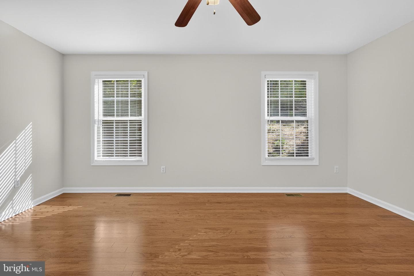 850 Timberland Manor photo 23