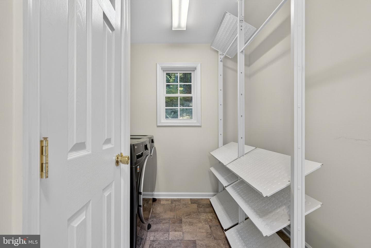 850 Timberland Manor photo 41
