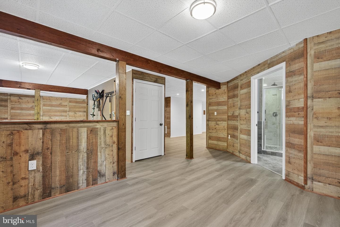 850 Timberland Manor photo 44