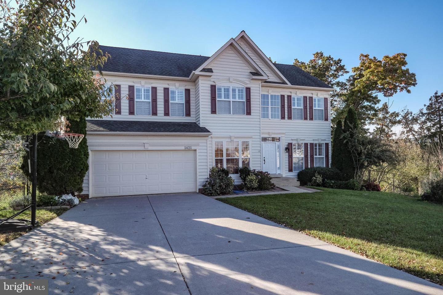 1421 Pickett Court photo 2