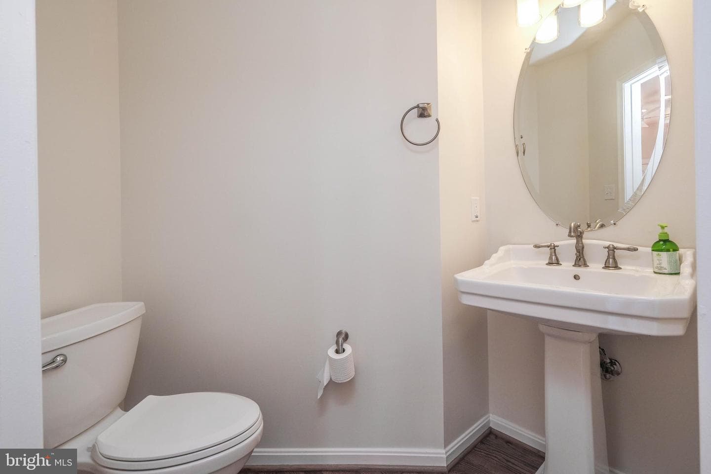 1421 Pickett Court photo 37