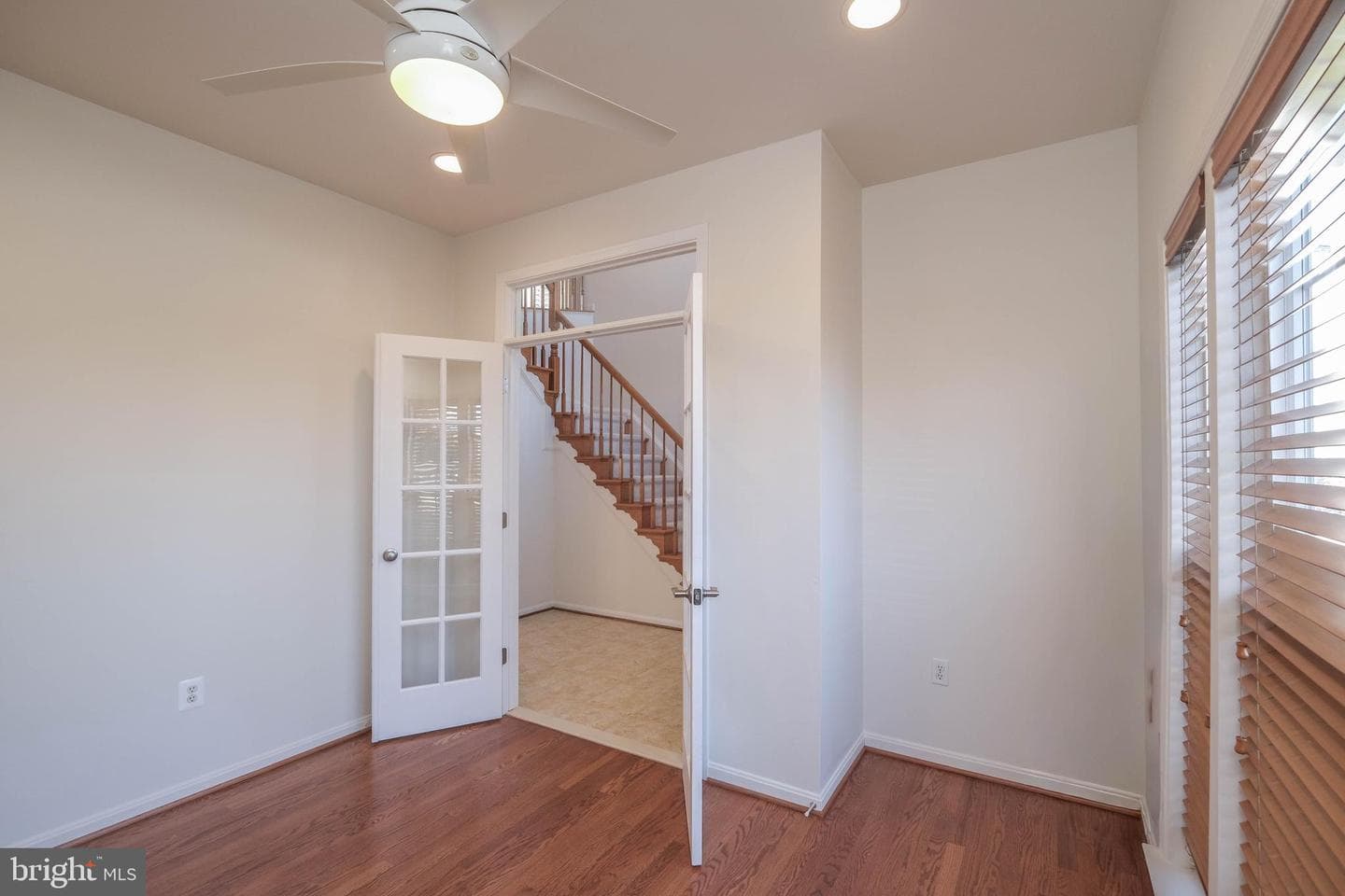 1421 Pickett Court photo 9