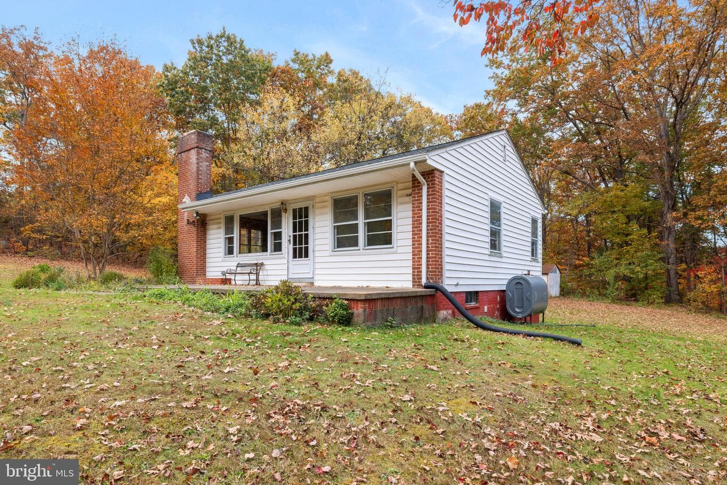 203 Jenny Wren Drive photo 2