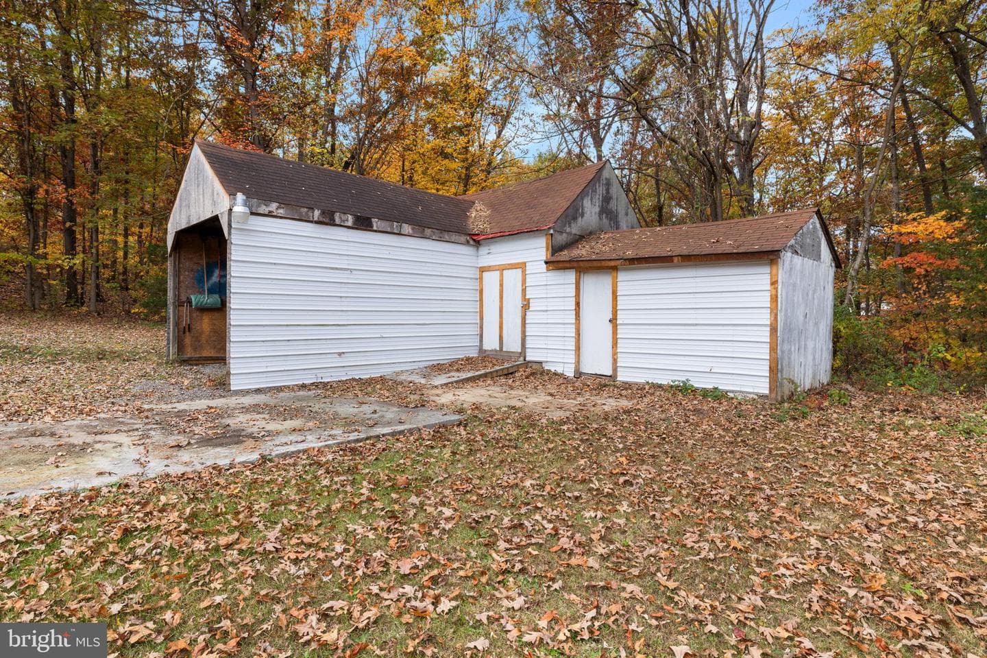 203 Jenny Wren Drive photo 31