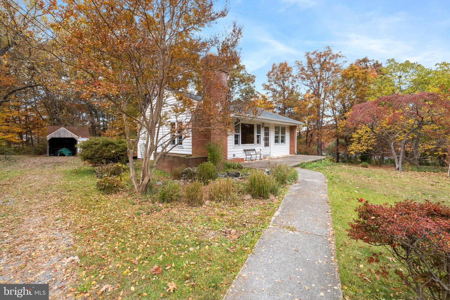203 Jenny Wren Drive photo 5