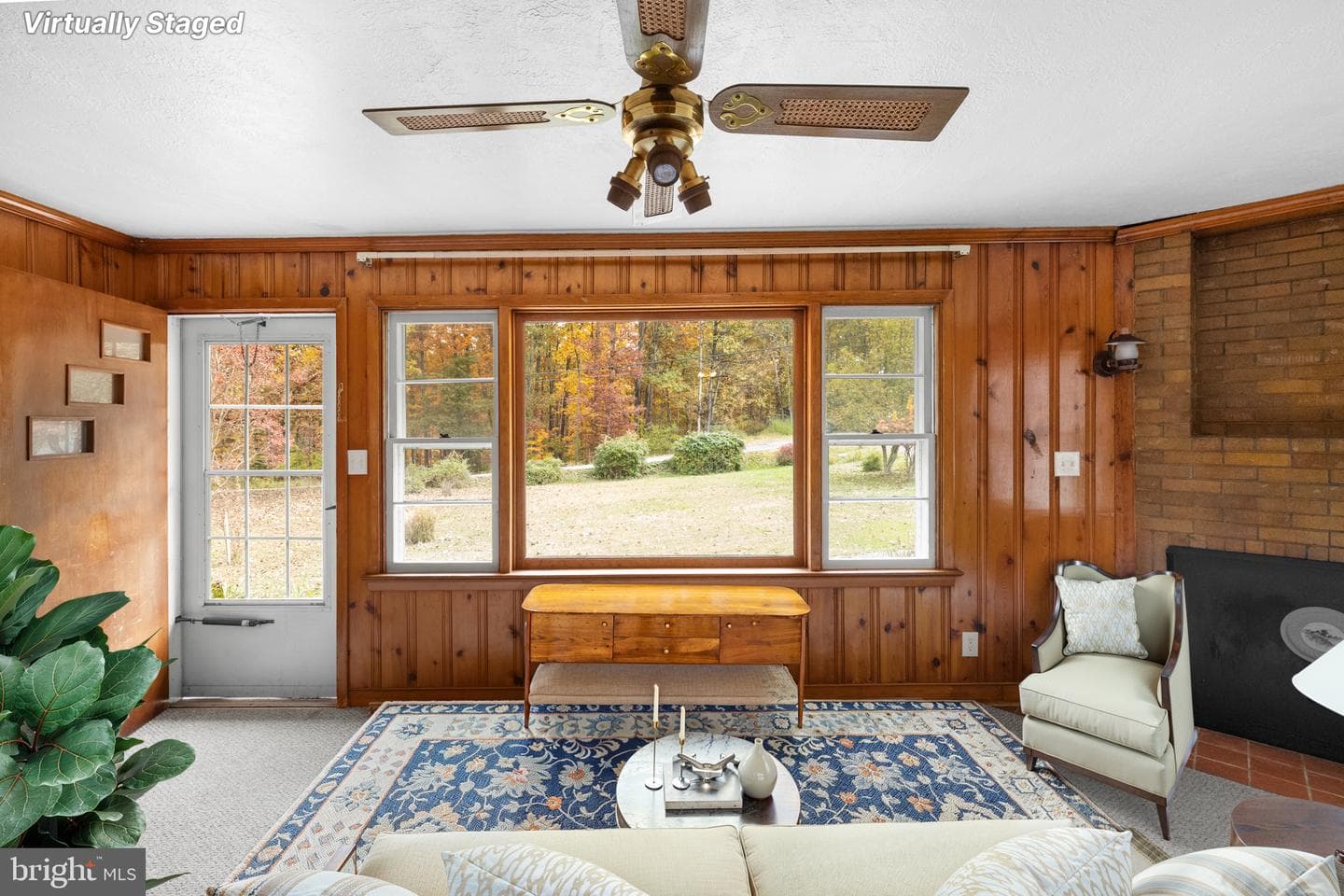 203 Jenny Wren Drive photo 8