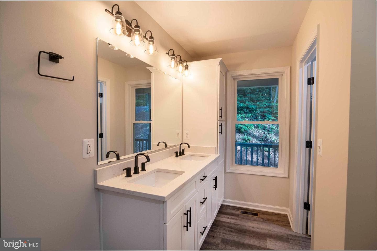 111 Bloodroot Road photo 35